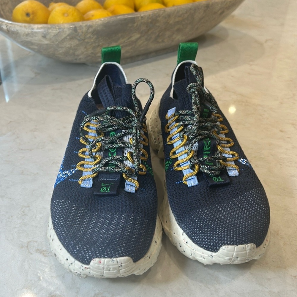 Nike Space Hippie 04 men 8 women 9.5 limited sustainable running shoe - Picture 2 of 5